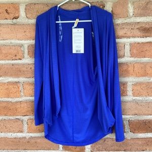 Lucy enlightening wrap